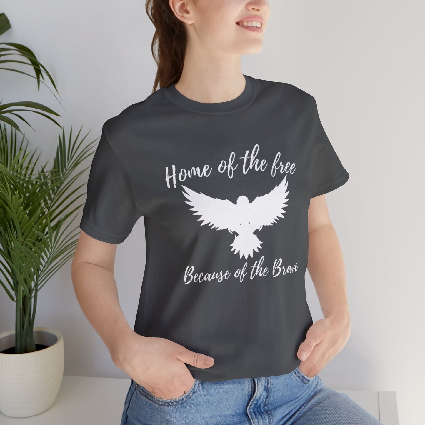 Eagle - Home of the free Because of the Brave • T-shirt • Express Delivery available | Wyatt & Stella